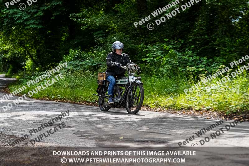 Vintage motorcycle club;eventdigitalimages;no limits trackdays;peter wileman photography;vintage motocycles;vmcc banbury run photographs